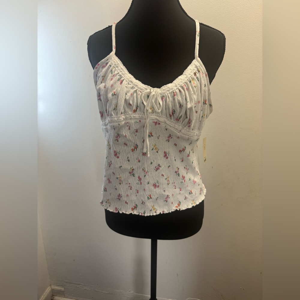 No Boundaries White Floral Camisole